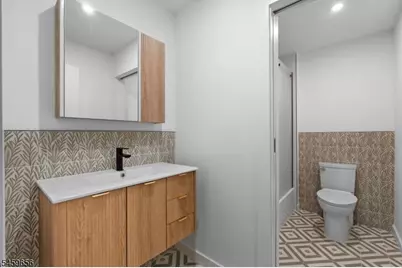 645 S 10th St Unit #1, Newark, NJ 07108 - Photo 17