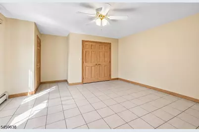 19 Brook Hollow Ct, Hawthorne, NJ 07506 - Photo 33