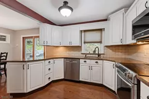 109 Valley View Trail, Sparta Township, NJ 07871 - Photo 3
