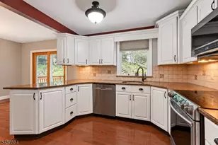 109 Valley View Trail, Sparta Township, NJ 07871 - Photo 3