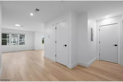 645 S 10th St Unit #2, Newark, NJ 07108 - Photo 5