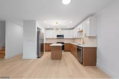 645 S 10th St Unit #2, Newark, NJ 07108 - Photo 17