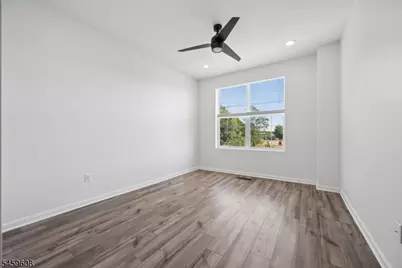 82 Depot Way, Dunellen, NJ 08812 - Photo 25