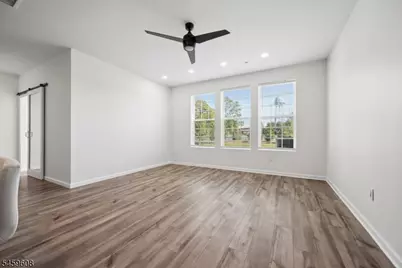 82 Depot Way, Dunellen, NJ 08812 - Photo 3