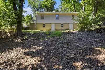24 Jordan Ter, Dover, NJ 07801 - Photo 5
