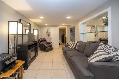 528 Conant St, Hillside Twp., NJ 07205 - Photo 19