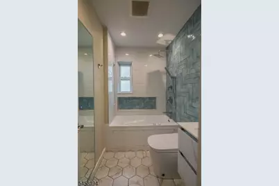 22 Bryant Dr, Livingston, NJ 07039 - Photo 27
