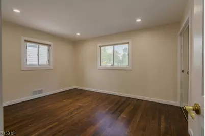22 Bryant Dr, Livingston, NJ 07039 - Photo 19