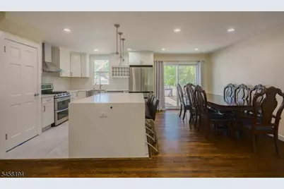 22 Bryant Dr, Livingston, NJ 07039 - Photo 13