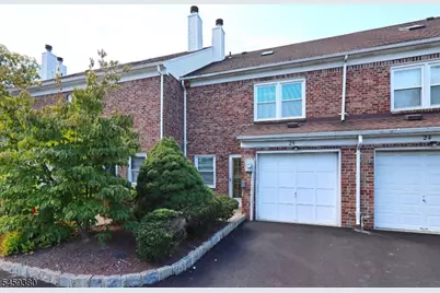 25 Tisbury Ct, Scotch Plains Township, NJ 07076 - Photo 5
