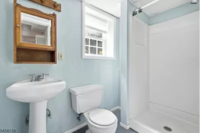 126 Wildwood Ave, Montclair, NJ 07043 - Photo 17