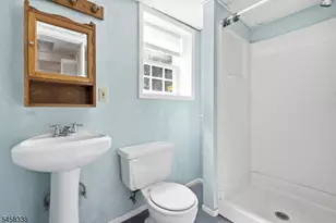 126 Wildwood Ave, Montclair, NJ 07043 - Photo 17