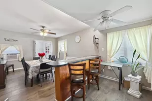 733 Schuyler Ave, Lyndhurst Township, NJ 07071 - Photo 3