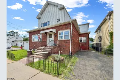 733 Schuyler Ave, Lyndhurst Township, NJ 07071 - Photo 1