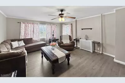 733 Schuyler Ave, Lyndhurst Township, NJ 07071 - Photo 11