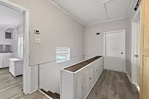 733 Schuyler Ave, Lyndhurst Township, NJ 07071 - Photo 19