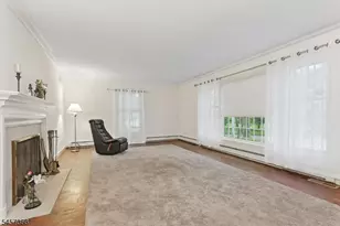 41 Laurel Ave, West Orange Township, NJ 07052 - Photo 5