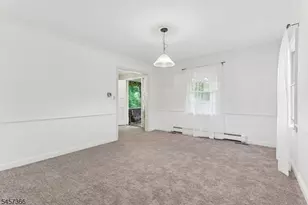 41 Laurel Ave, West Orange Township, NJ 07052 - Photo 23
