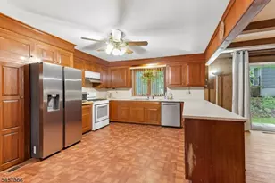 41 Laurel Ave, West Orange Township, NJ 07052 - Photo 9