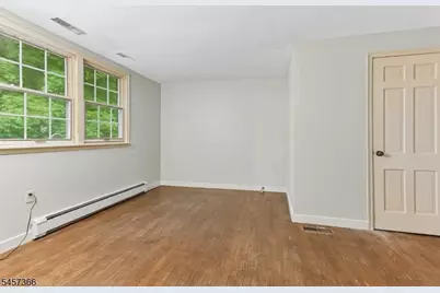 41 Laurel Ave, West Orange Township, NJ 07052 - Photo 9