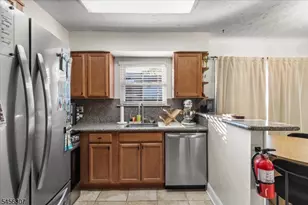 78 Greenwood Loop Rd, Brick Twp., NJ 08724 - Photo 9