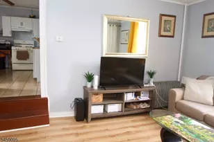 1802 Clinton St, Linden, NJ 07036 - Photo 5
