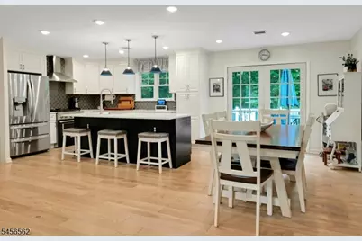 27 Big Piece Rd, Fairfield, NJ 07004 - Photo 7