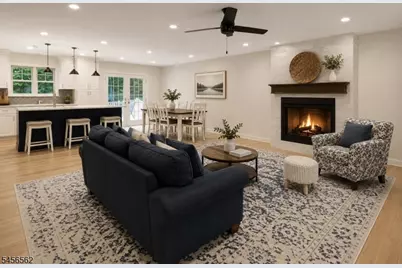 27 Big Piece Rd, Fairfield, NJ 07004 - Photo 11