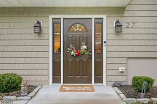 27 Big Piece Rd, Fairfield, NJ 07004 - Photo 3