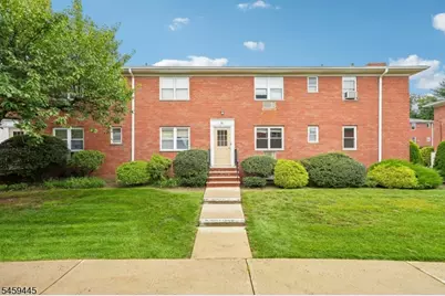 61 Knox Ter #1A, Wayne, NJ 07470 - Photo 1