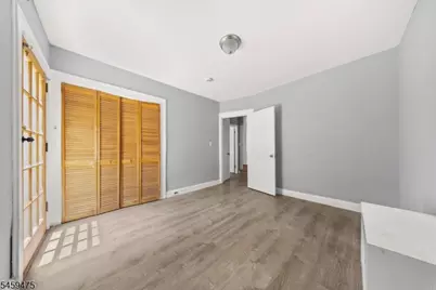 704-706 Park Ave, Elizabeth, NJ 07208 - Photo 11