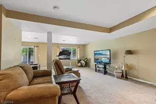 411 Heights Dr, Haledon, NJ 07508 - Photo 37