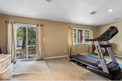 411 Heights Dr, Haledon, NJ 07508 - Photo 39