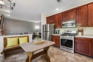 66 Patriot Hill Dr, Bernards Township, NJ 07920 - Photo 17