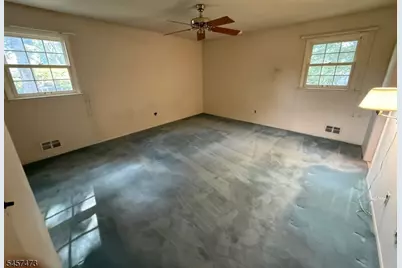 65 Branford Rd, Hanover Township, NJ 07981 - Photo 11
