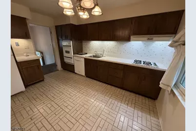 65 Branford Rd, Hanover Township, NJ 07981 - Photo 9