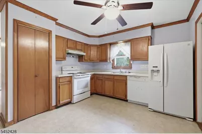 2 Warren Pl, Belvidere, NJ 07823 - Photo 9