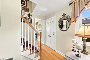 17 Middle Ave, Summit, NJ 07901 - Photo 3