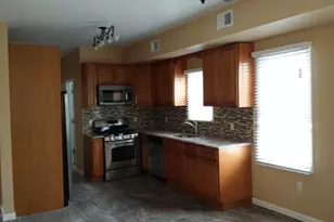 50 Styvesant Ave, Lyndhurst Township, NJ 07071 - Photo 3