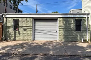 382 Walnut St, Newark, NJ 07105 - Photo 5