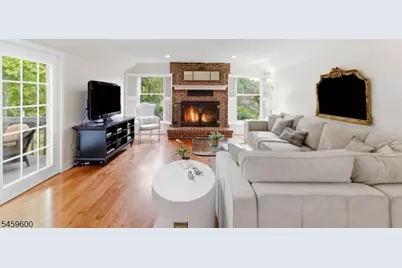 6 Fawn Ridge Rd, Clinton Township, NJ 08833 - Photo 11