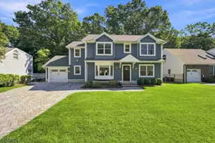 122 Spruce St, Midland Park, NJ 07432 - Photo 1