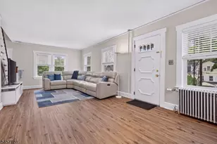 13 Valley Way, West Orange Township, NJ 07052 - Photo 3