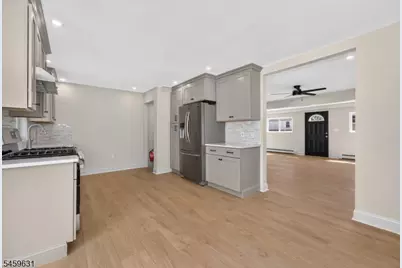 569 Congress St, Phillipsburg, NJ 08865 - Photo 5