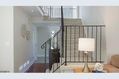 20 Crammer Ln, Hillsborough Township, NJ 08844 - Photo 5