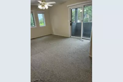 132 Indian Hollow Ct #132, Mahwah, NJ 07430 - Photo 9