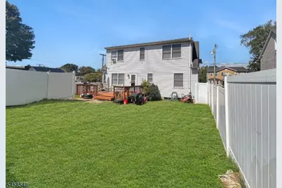 566 Elder Ave, Phillipsburg, NJ 08865 - Photo 13