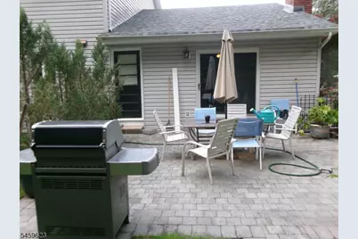 12 Wolfe Dr, Wanaque, NJ 07465 - Photo 15