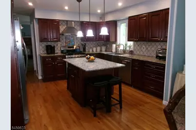 12 Wolfe Dr, Wanaque, NJ 07465 - Photo 3