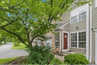 774 Featherbed Lane, Clark Township, NJ 07066 - Photo 3